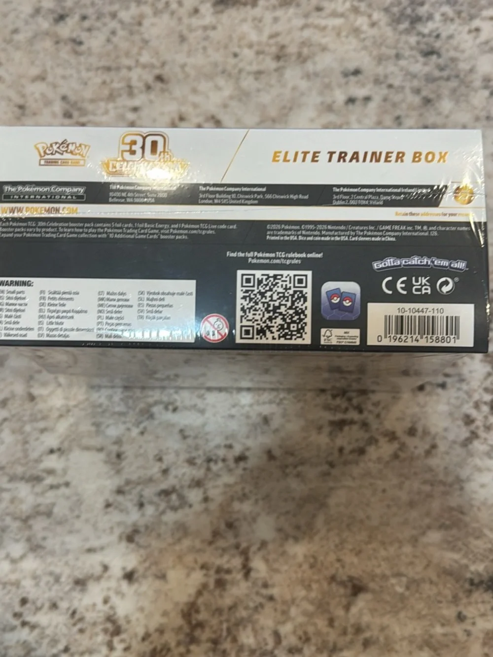 Pokemon Elite Trainer Box - White & Gold 30th